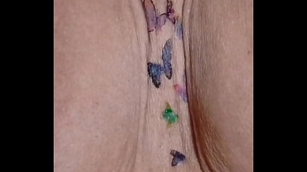 Fiona fetished: oiled up tits