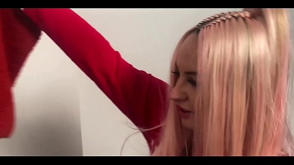 Geiles Polnisches Girl bläst zu Weihnachten.