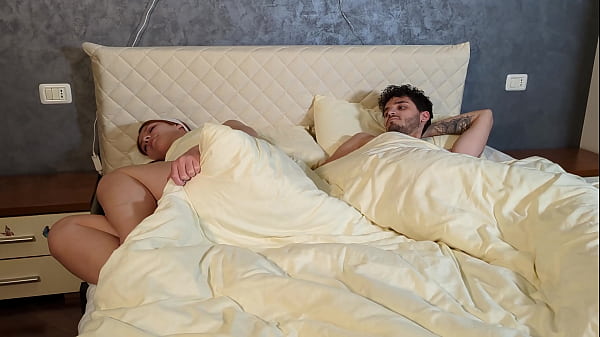 POV: sharing bed with red head girl, she dared I couldn’t fuck her that hard, cum on face (DIA ITA)